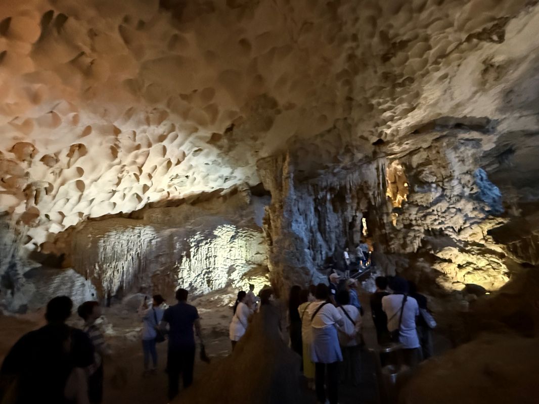 北越旅遊|河內&下龍灣5天4夜玩透透 - 第19張圖 鐘乳石洞