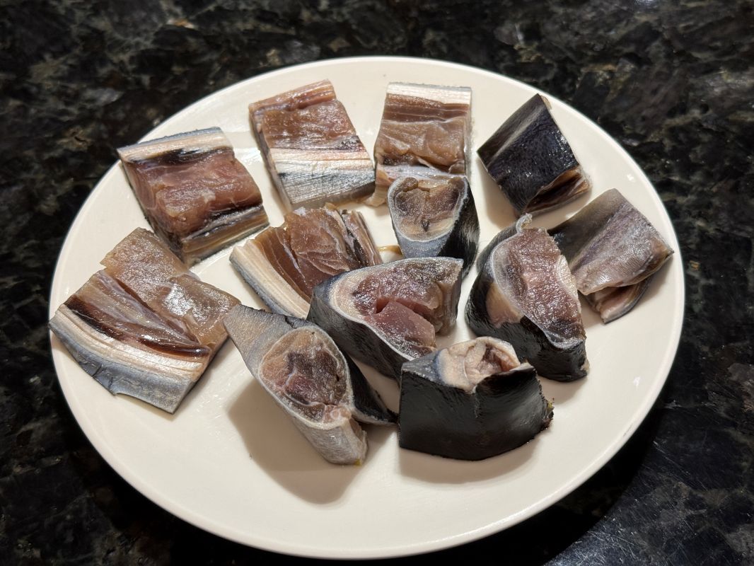 『魚有王』嚴選海鮮:高品質美味輕鬆上桌,滿足全家味蕾!|魚有王 X 姐夫嚴選 - 第10張圖 魚有王-鮪魚鳳尾丁
